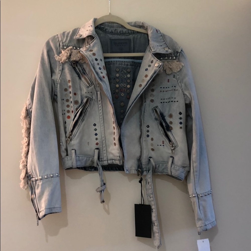 Embroidered denim jacket